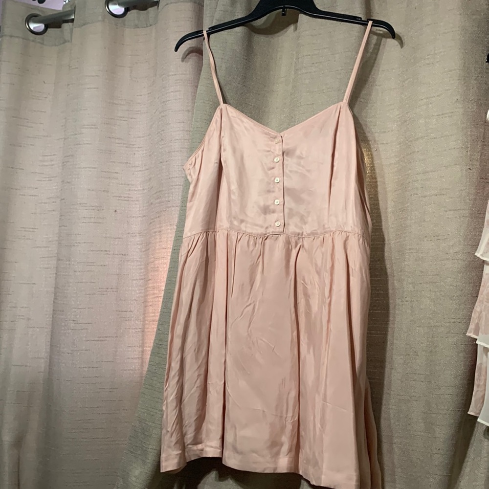 Levi’s salmon like color XL Dress.